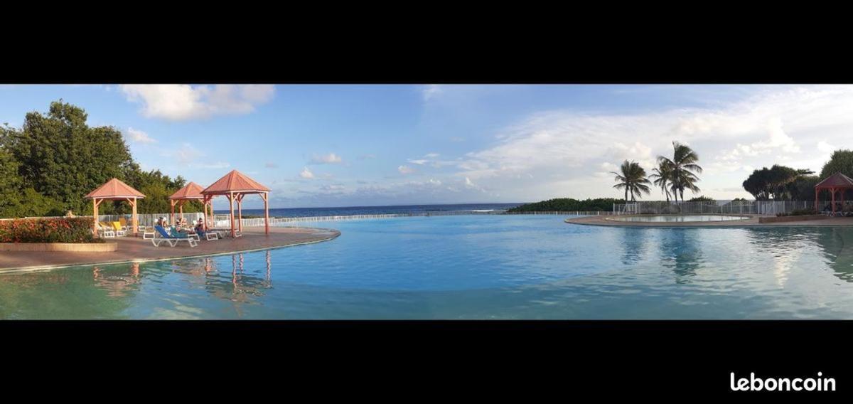 Ti.Maanga Vue Mer Pieds Dans L'Eau Apartment Saint-Francois  Exterior photo