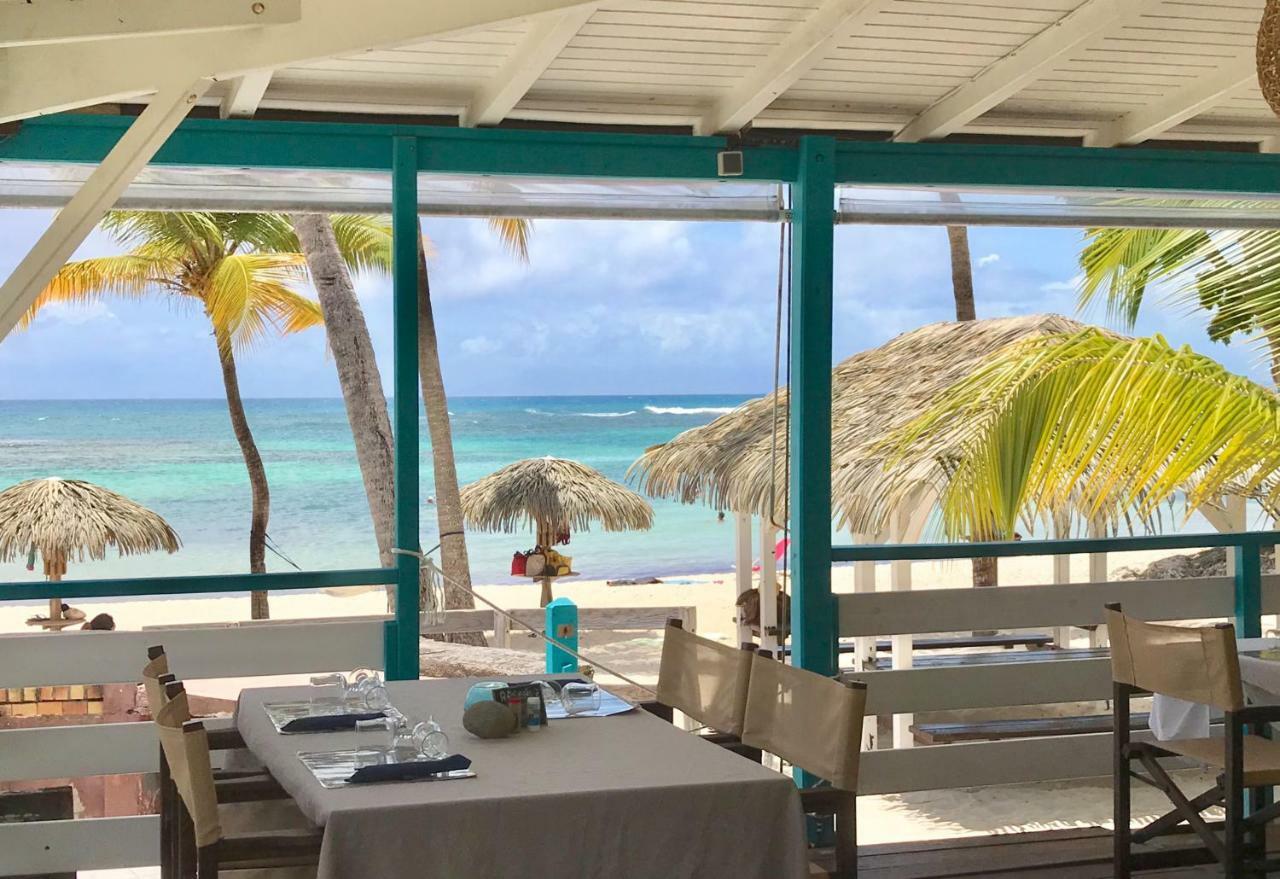 Ti.Maanga Vue Mer Pieds Dans L'Eau Apartment Saint-Francois  Exterior photo